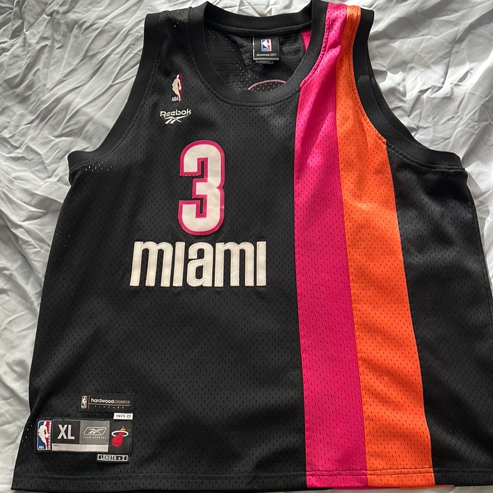 Xl Dewayne Wade Miami Heat jersey